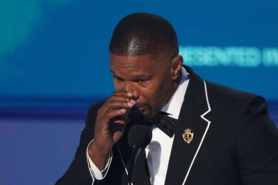 BET Awards: Jamie Foxx brast i gråt og Mariah Carey fikk sin første pris