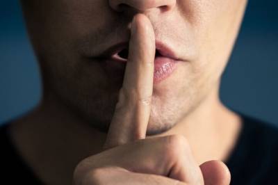 Disse er mer sårbare for konspirasjons­teorier