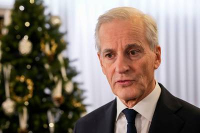 Støre om VM-skjenking: Du skal få drikke opp ølen