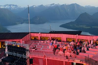 Så VM-kamp 708 meter over havet