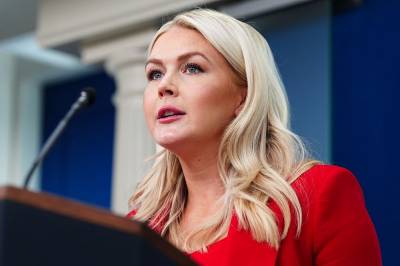 Karoline Leavitt slutter som Trumps pressetalsperson