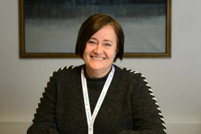 Sykehusdirektør får 450.000 kroner til bolig, bil og reiser