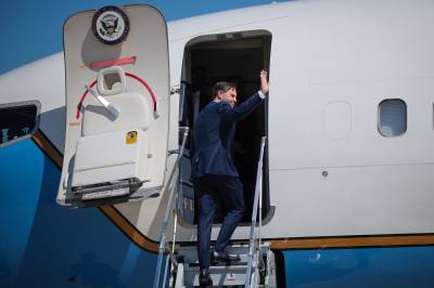 Axios: Vance drar til Iran-samtaler i Pakistan i dag