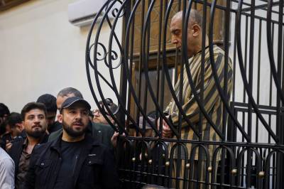 Brutaliteten hans skal ha antent den syriske borgerkrigen. Nå kommer hevnen.