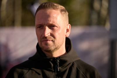 Ut mot pressen: – Et umenneskelig trykk