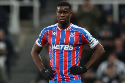 Medier: Guehi klar for Manchester City 