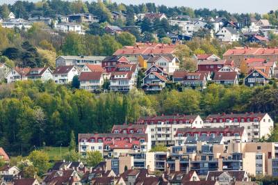 Rentene stiger verden over: – En gjeldskrise i sakte kino