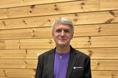 Tretten barn venter på fosterhjem