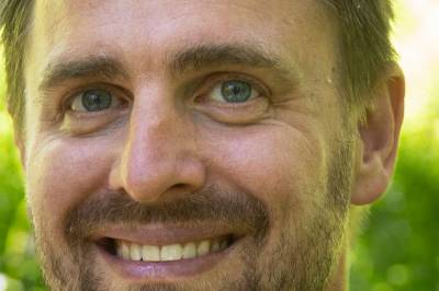 Mener ferieforventingene er for høye: – Lett å få inntrykk av at alle er på flotte ferier hele tiden
