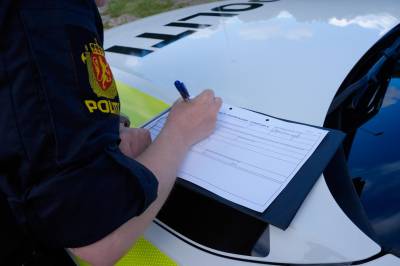 Tatt av UP i ekstrem høy fart i Innlandet