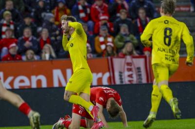 Vilt drama i toppkampen: Blomberg fikset seier mot gamleklubben