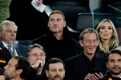 Totti åpner seg i ny bok: – Redd for å dø som faren min
