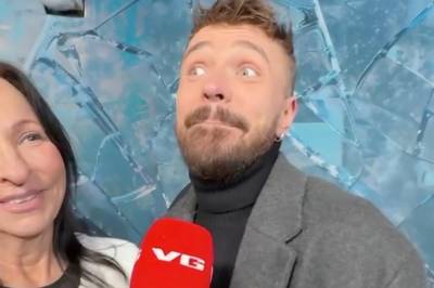 Svarer kryptisk om kjærligheten