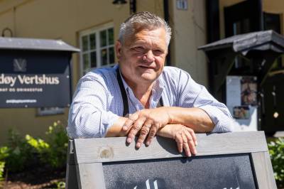 Skapte formue på svineknoker – satser på nytt i milliardærenes bakgård