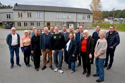 Politikerne på felles befaring på Statland
