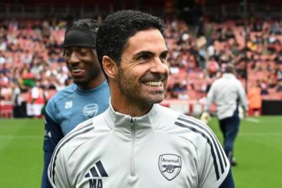 Mikel Arteta i hardt vær, ser på Arsenal-legende som mulig erstatter