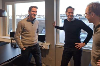 Har fem milliarder i obligasjonsmarkedet – nå trekker Hawk i bremsen og skal nedbetale gjeld