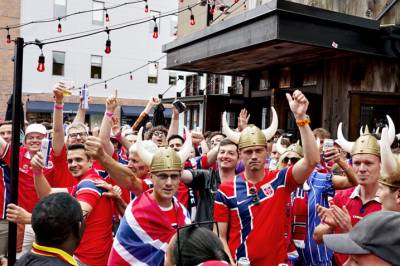 Misnøye utenfor stadion: - Skuffende