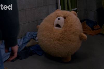 Ted spiller Dungeons & Dragons i komediens andre sesong