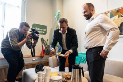 Hermstad feiret million-seier for sønnen