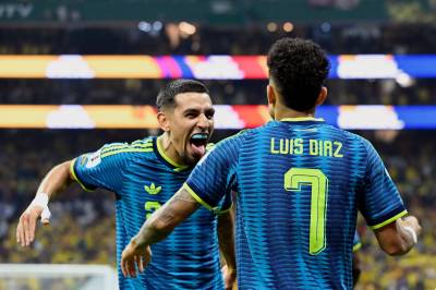 Kunstmål da Colombia danset i VM-comeback: – Det er kremfløte