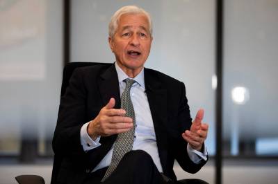 Dimon støtter Powell: – Er ikke en god idé