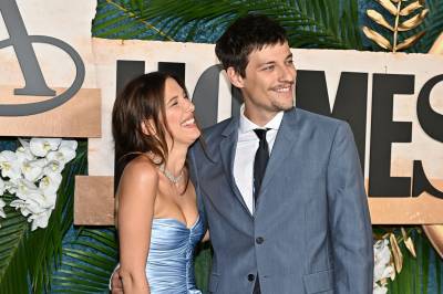 Millie Bobby Brown deler babybilde