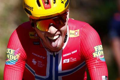 Ny sterk sykkelprestasjon: Leknessund med andreplass i Giro d’Italia-etappe