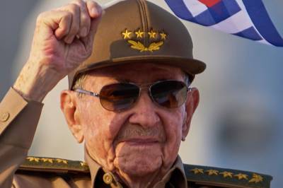 USA har tiltalt Raul Castro for drap. Hva nå?