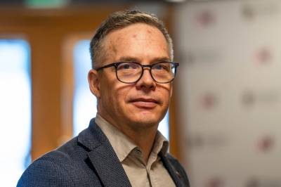 Krever retningslinjer for skoleskyss til sjøs: – Det kan jeg ikke godta