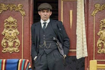 Charlie og Johnny Dogs kommer tilbake i den kommende Peaky Blinders-serien