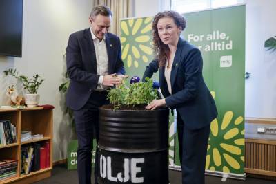 Statsbudsjettet 2026 - Krever full stans