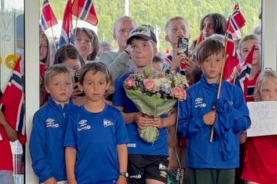 Nyland hylles på flyplassen: – En deilig anerkjennelse for ham