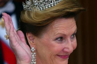 Etter smykkeranet finnes det flere napoleonske diamanter på Slottet i Oslo enn i Louvre