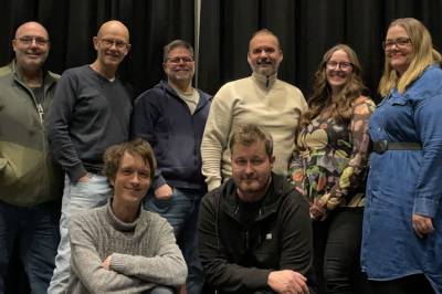 width=device-width, initial-scale=1