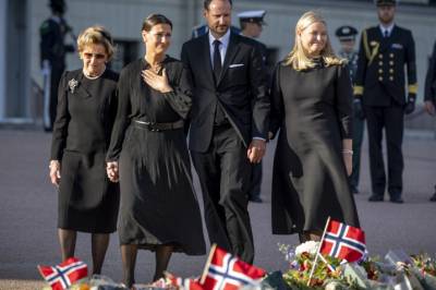 - Vi er vitne til en personkult