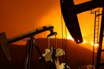 Oljeprisene passerer 112 dollar fatet