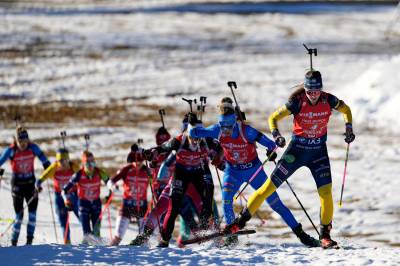 Skiskytterkvinnene med sterk 2. plass - Sverige suverene på staffeten
