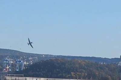 Flyr lavt over Oslo