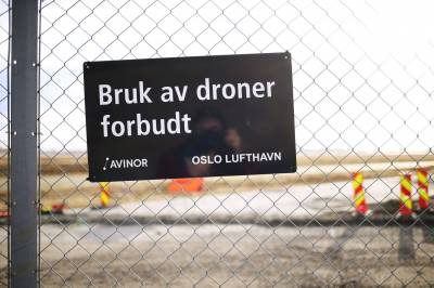 Stortinget: : Vraker regjeringens dronesystem for norske flyplasser