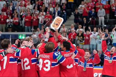 Hockeyheltene lander i Norge etter VM-bronsen