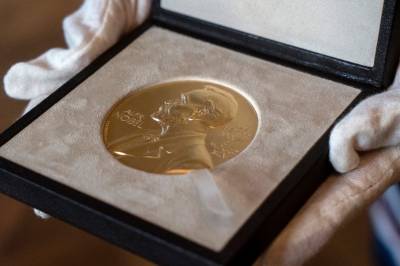 Nobel-medaljar på avvegar