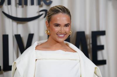 Influenser Molly-Mae har født