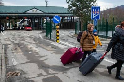 Slovakia stenger grensa til Ukraina