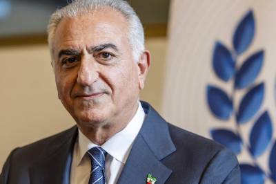 Axios: Trump-utsending i hemmelig møte med sønnen til Irans siste monark