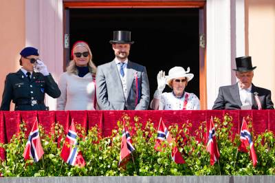 En grenseløs kongefamilie