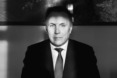 – Å sende norske soldater i krig. Det håper jeg jo inderlig at jeg slipper