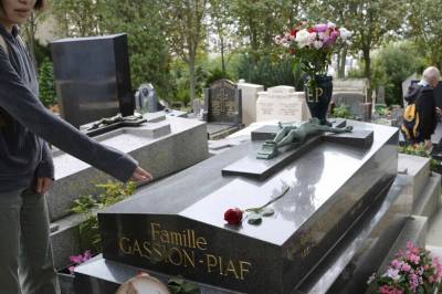 Lanserer bekmørkt lotteri i Paris