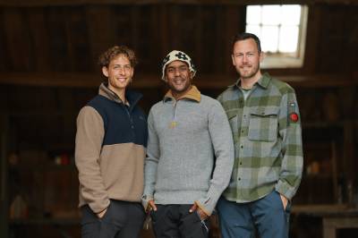 Sjekker inn på «Farmen Kjendis»