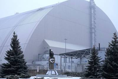 Russisk angrep kan få beskyttelsen i Tsjernobyl til å kollapse
